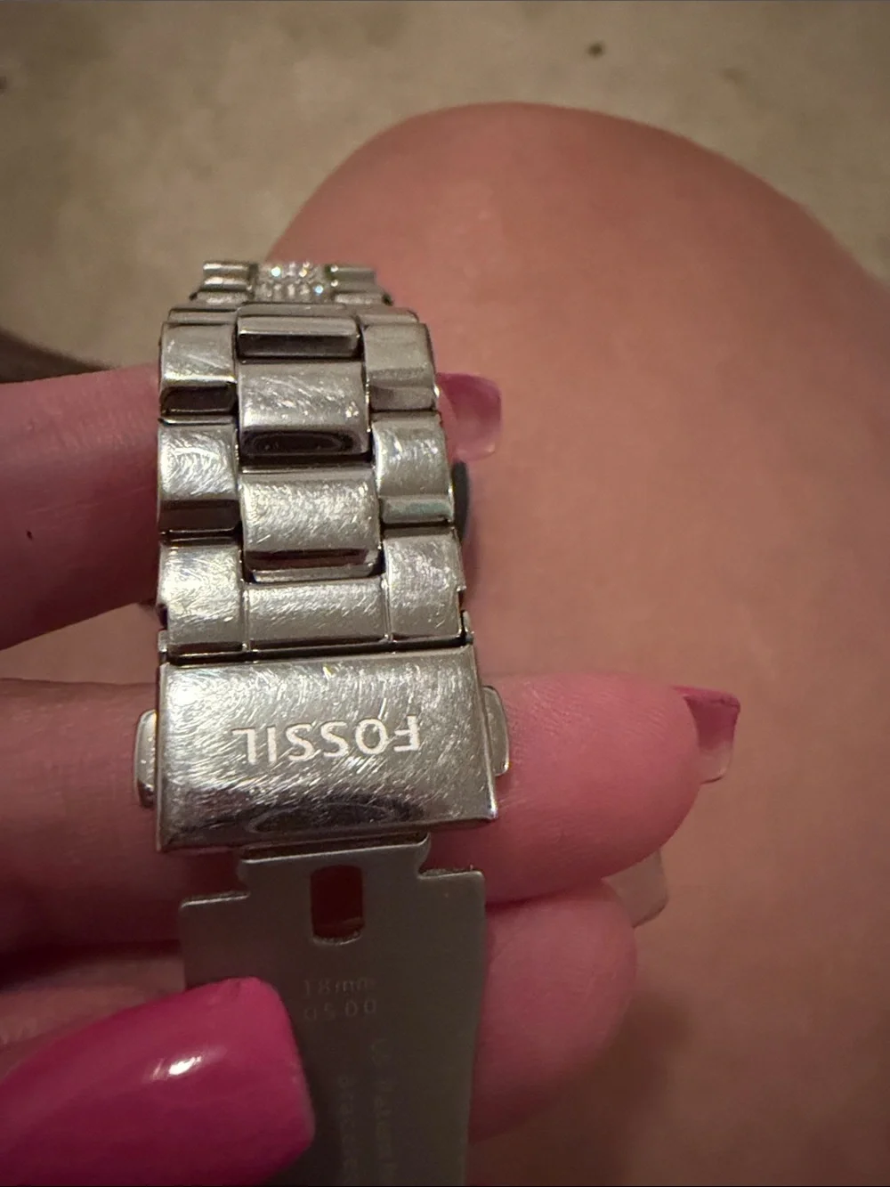 Fossil Silver Smartwatch with Black Display and Crystal-Link Bracelet